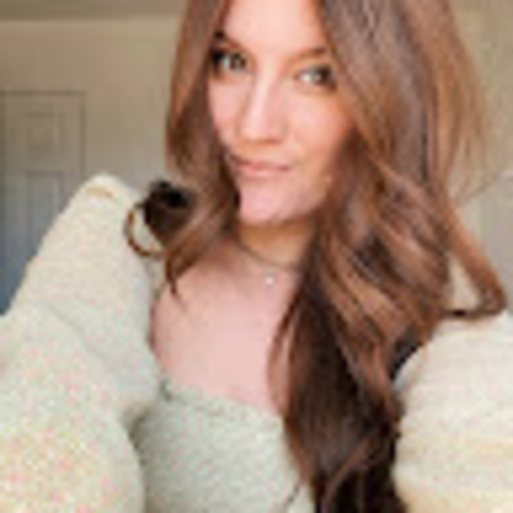 Meet your Posher, Stephanie